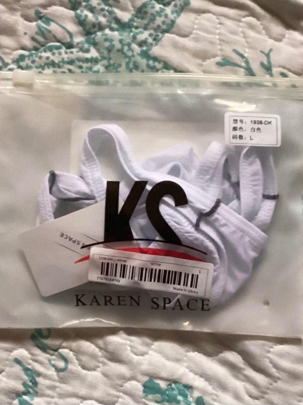 Sexy white thong - Picture 5 of 6